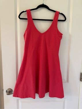 Beyond Yoga Coral Pink V-Neck Mini Movement Dress